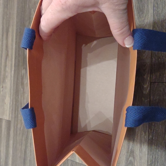 Authentic Louis Vuitton Bag - Picture 6 of 9